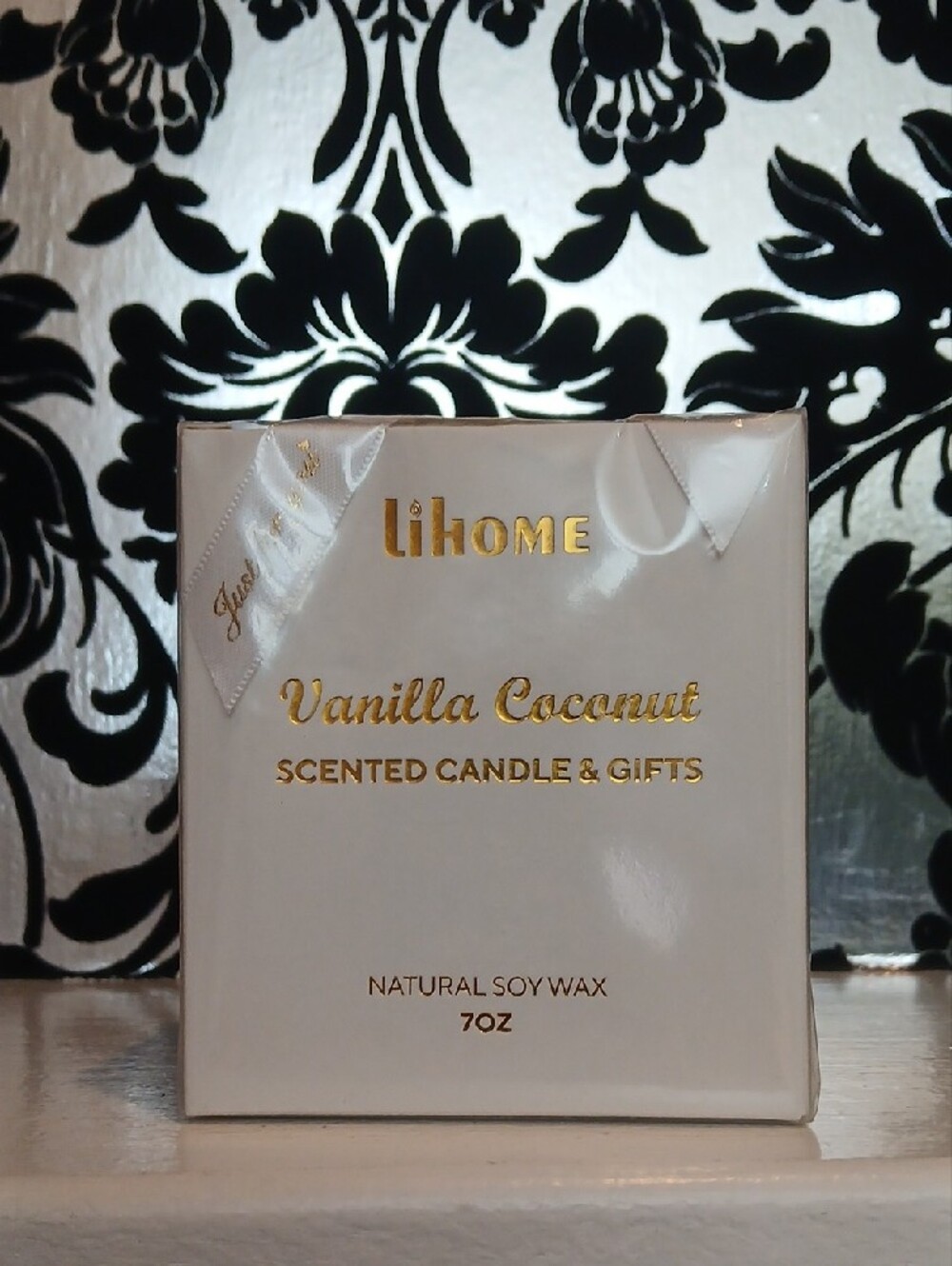 Vanilla Coconut Candle 'Mom's Last Nerve' - Picture 3 of 4